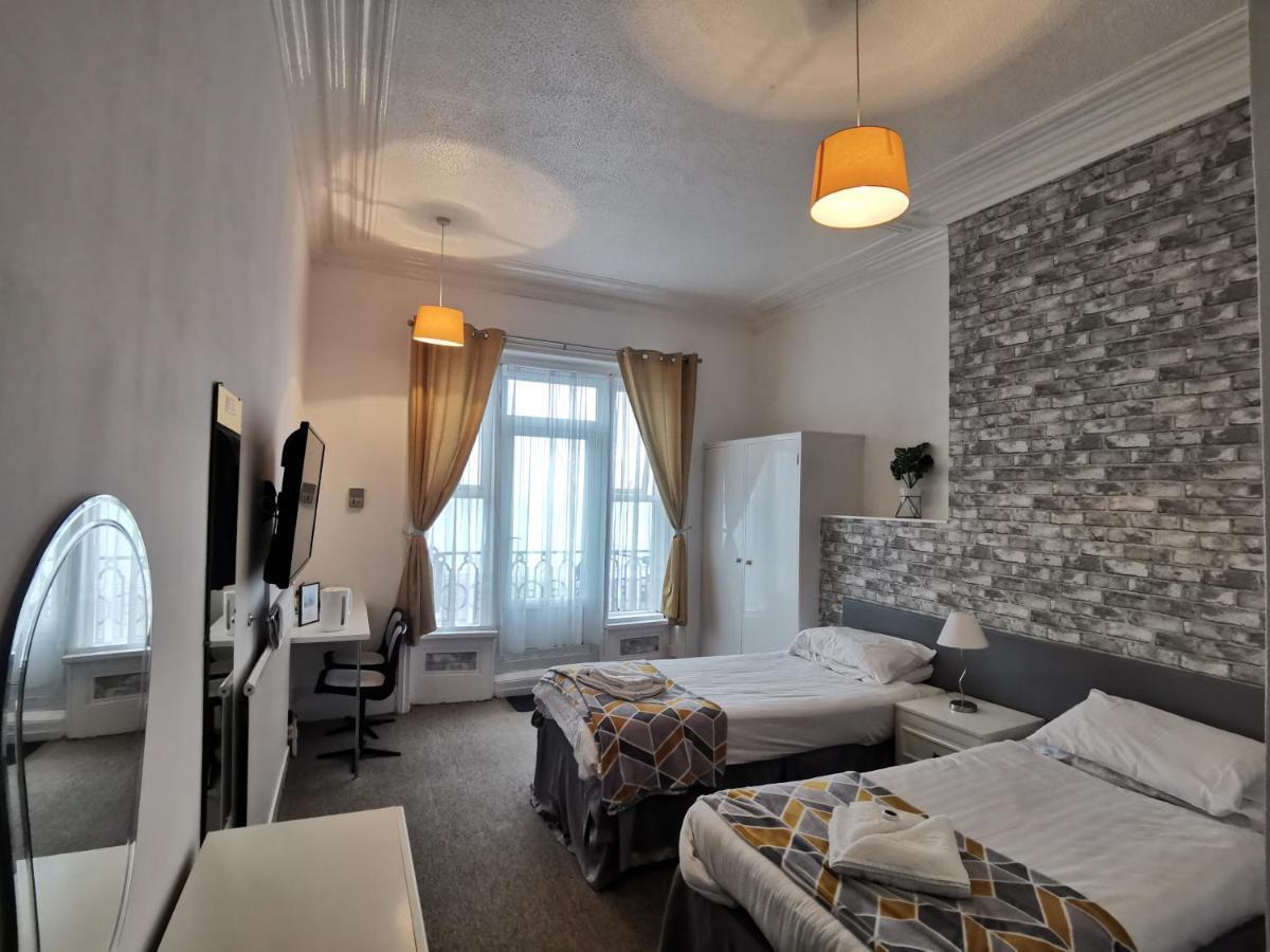 Hotel Royal Pier 3*