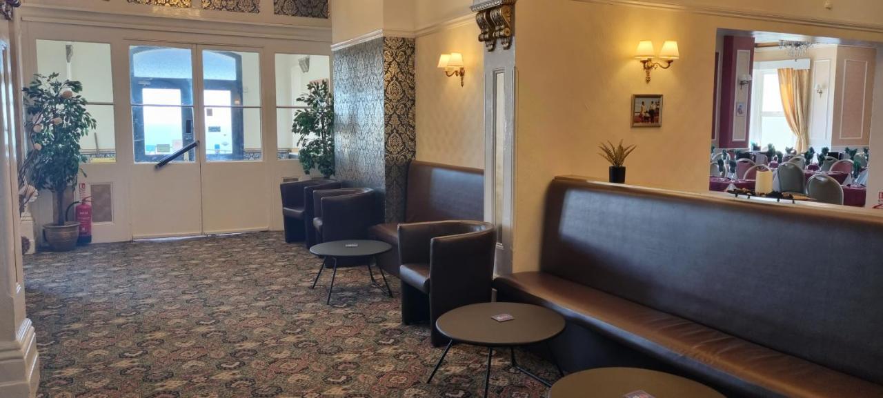 Royal Pier Hotel