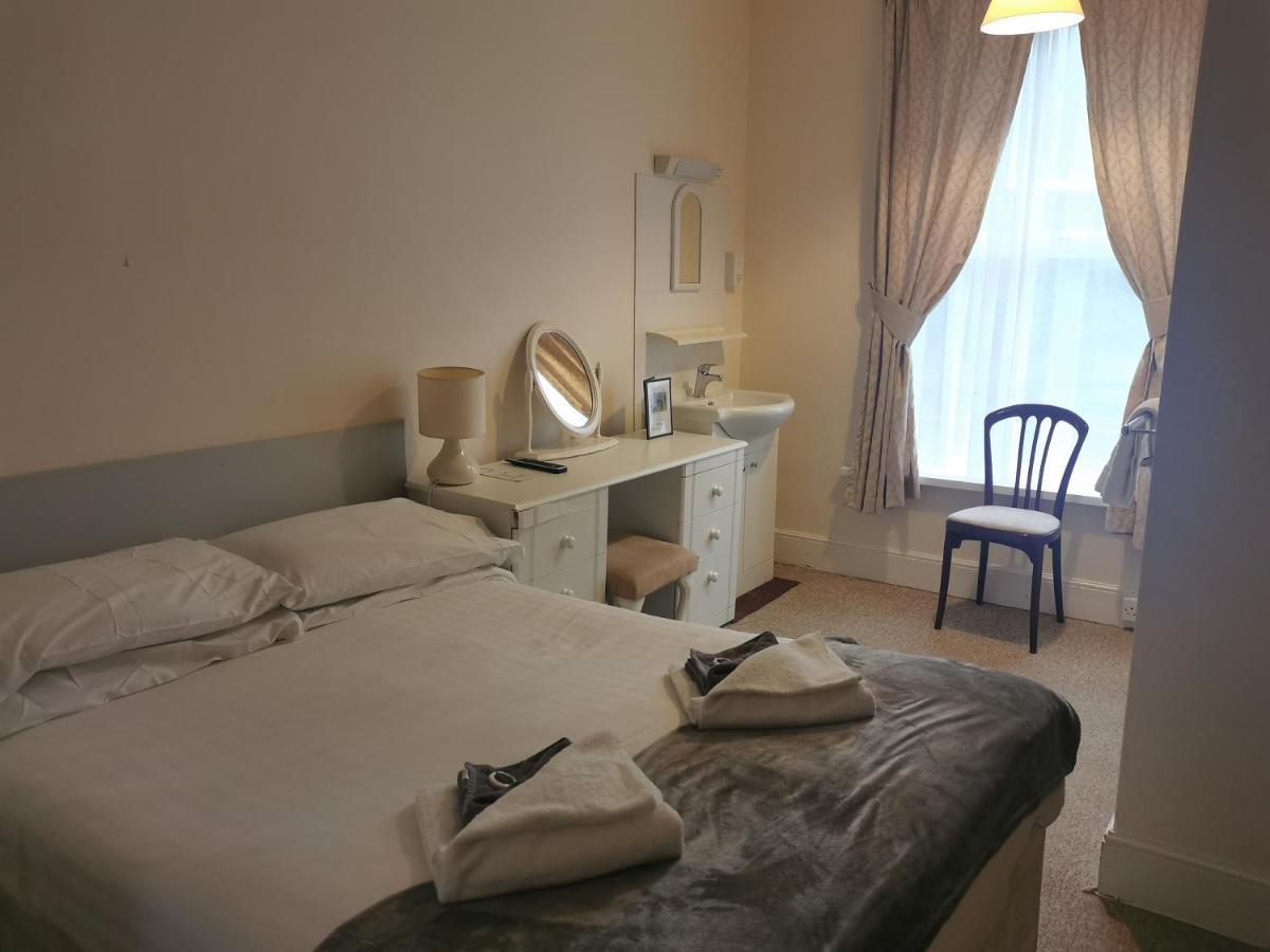 Hotel Royal Pier 3*