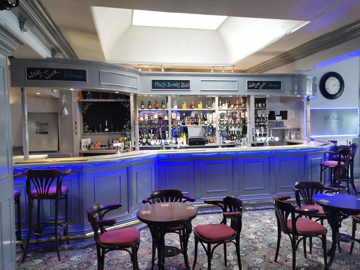 Hotel Royal Pier 3*
